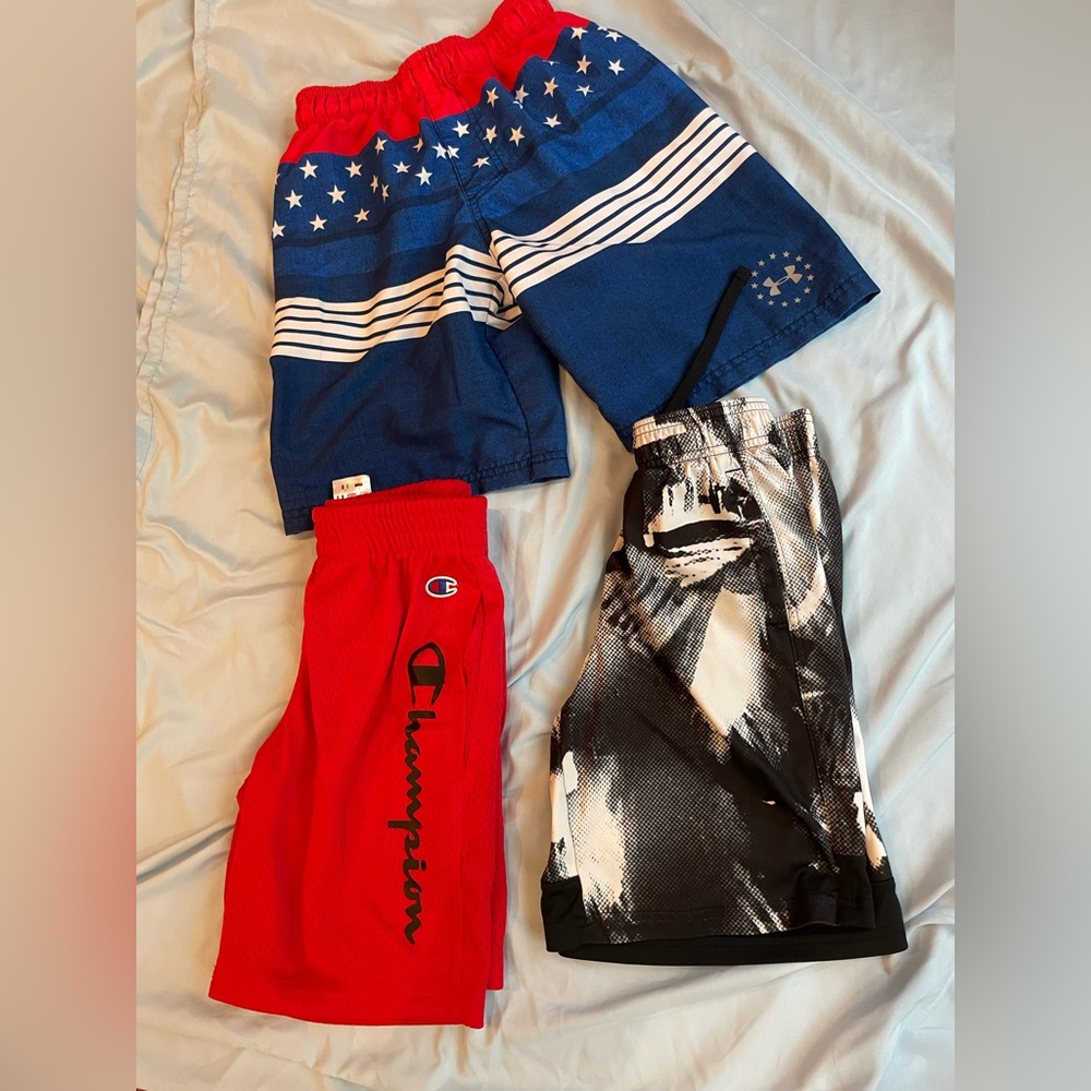 Under Armour LN swimsuit Y SM 1 pair of shorts EC & 1 pair of Champion shorts S